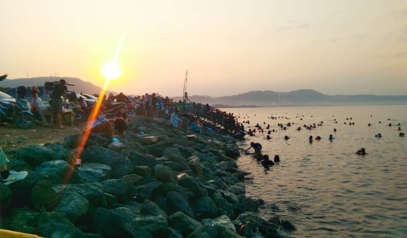 Gunung Kunyit
